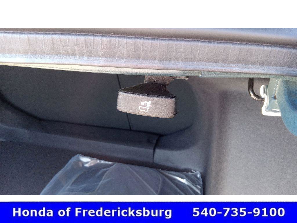 Certified 2025 Honda Civic Sport Touring image 28