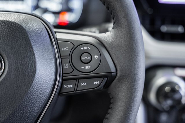 New 2025 Toyota RAV4 Limited image 28