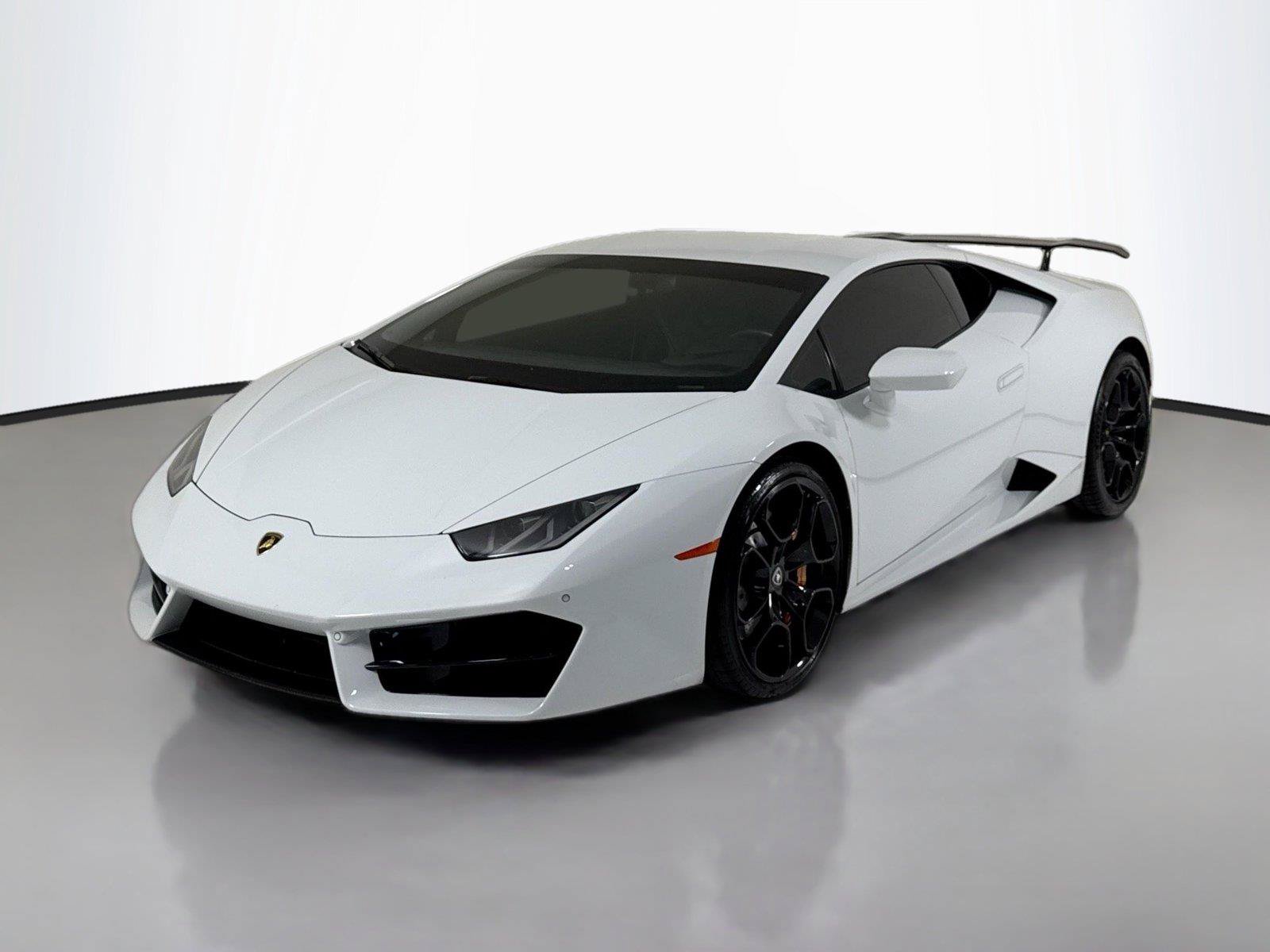 Used 2018 Lamborghini Huracan LP 580-2 RWD image 10
