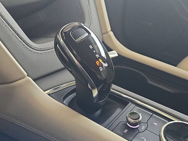 Certified 2024 Cadillac XT5 Premium Luxury FWD image 15