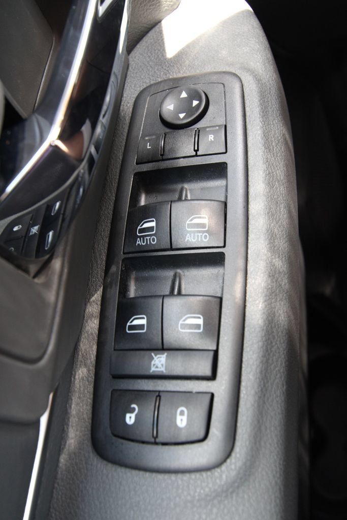 Used 2019 RAM 1500 Warlock AWD/4WD image 24