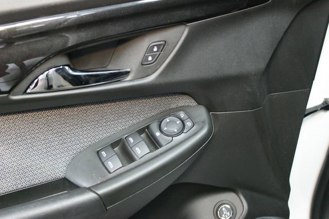 Used 2025 Chevrolet TrailBlazer LT w/ Convenience Package image 17