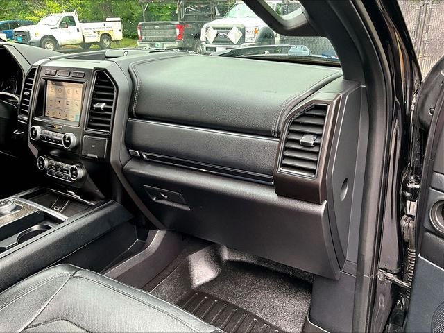Used 2019 Ford Expedition Max Limited AWD/4WD image 17