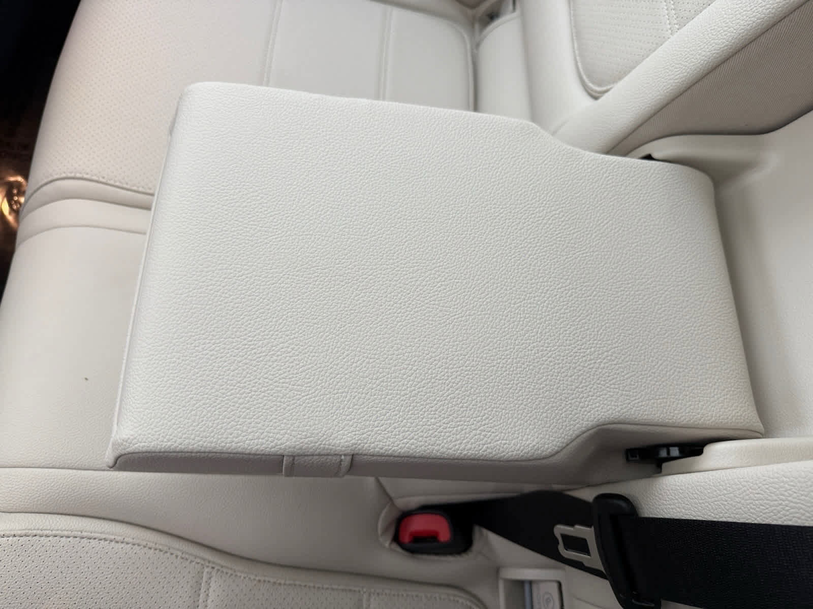 Certified 2025 Mercedes-Benz C 300 4MATIC Sedan image 28