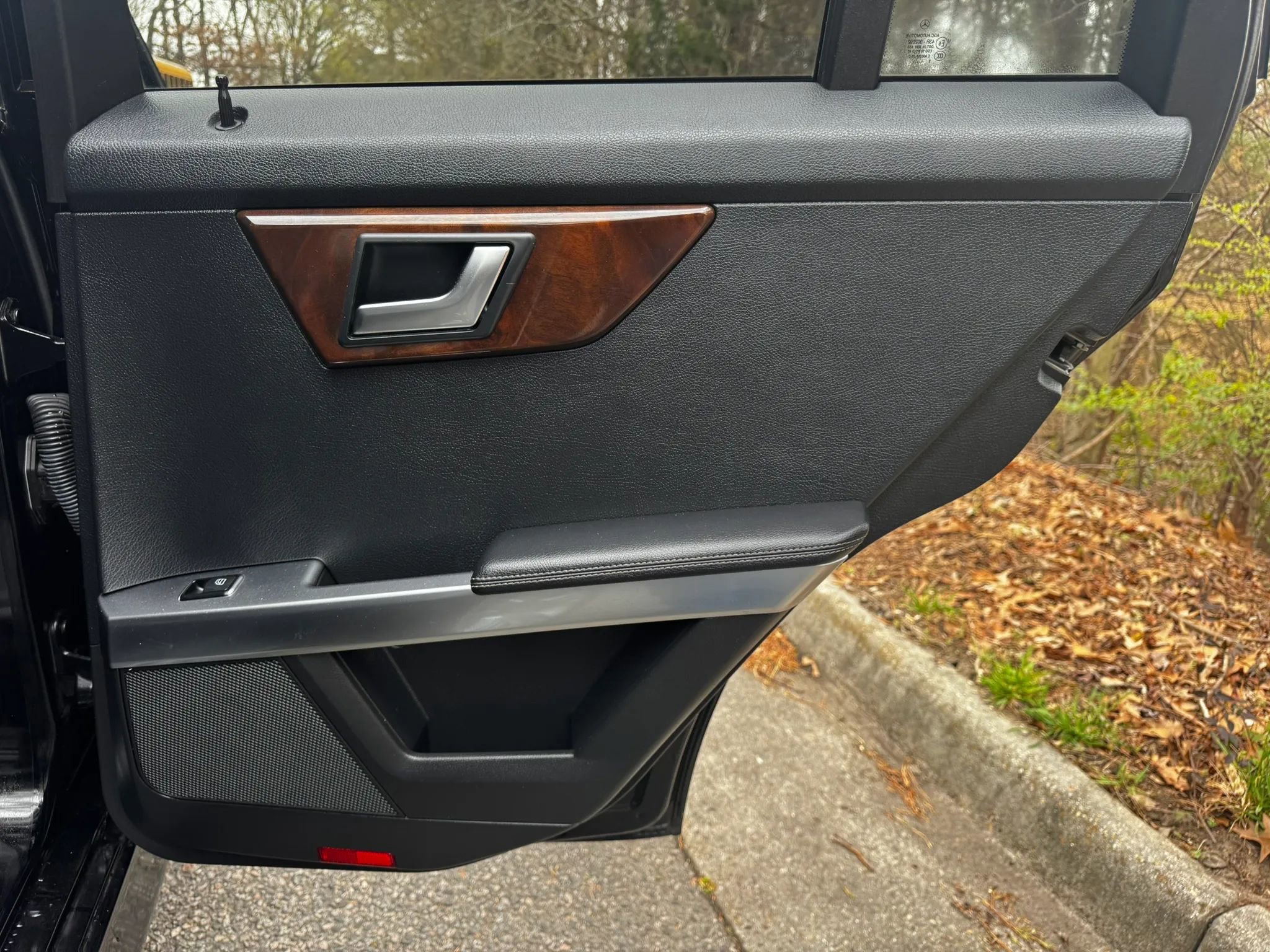 Used 2014 Mercedes-Benz GLK 350 GLK 350 Sport Utility 4D image 12