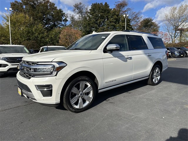 Certified 2024 Ford Expedition Max Platinum image 9