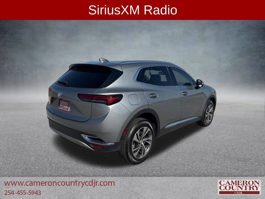 Used 2023 Buick Envision Essence image 3