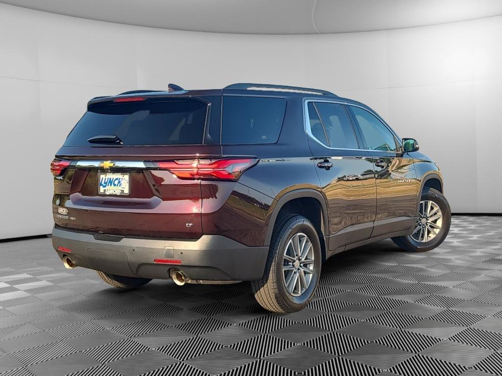 Used 2023 Chevrolet Traverse LT AWD/4WD image 4