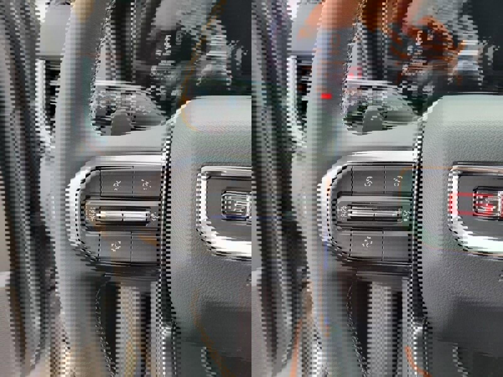 New 2026 GMC Terrain AT4 w/ Convenience Package III image 19