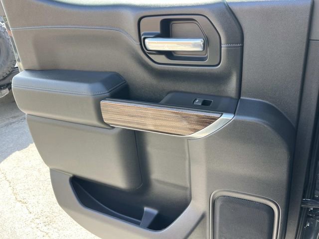 Used 2020 Chevrolet Silverado 1500 RST image 18