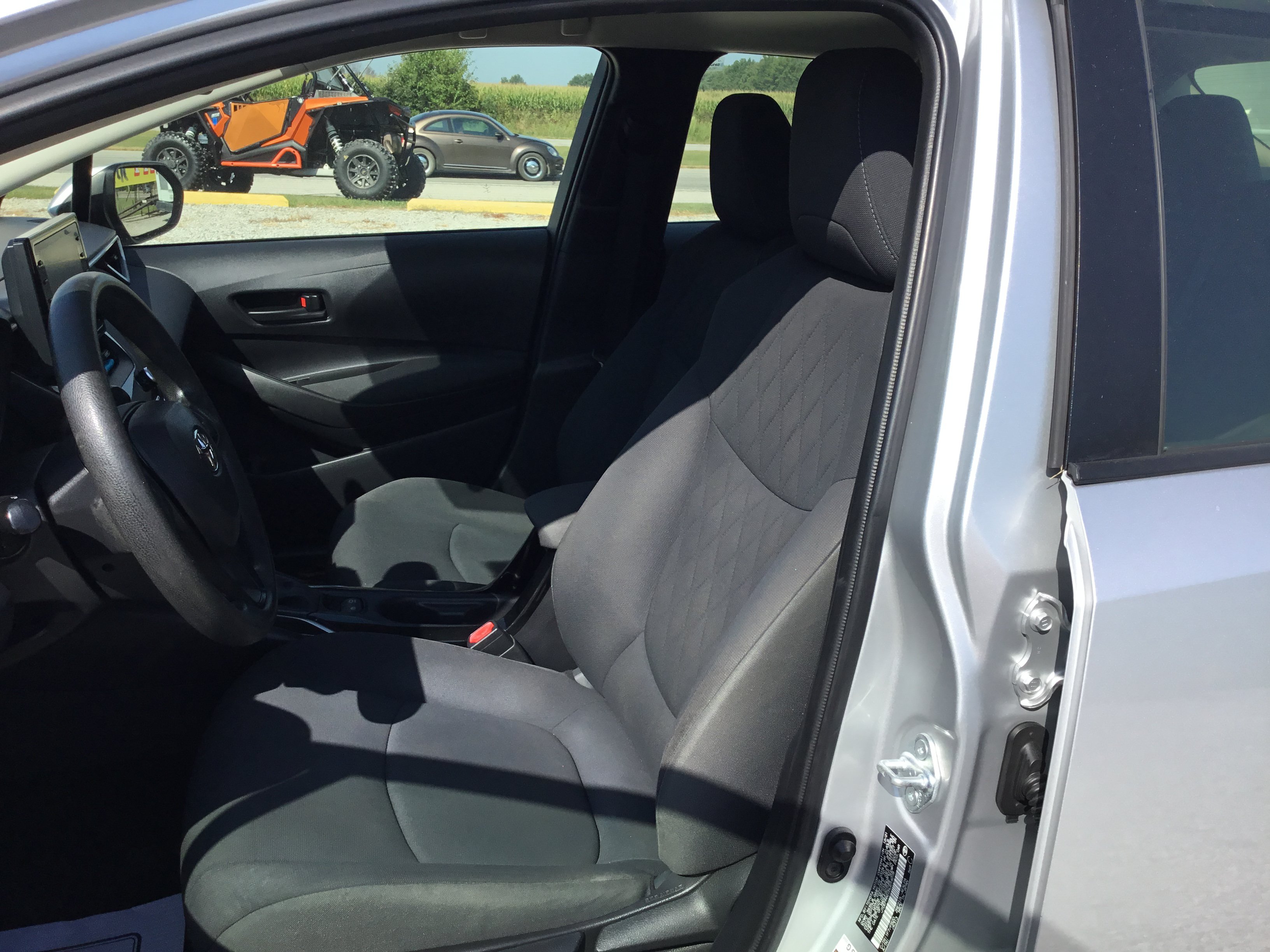 Used 2022 Toyota Corolla LE FWD image 13