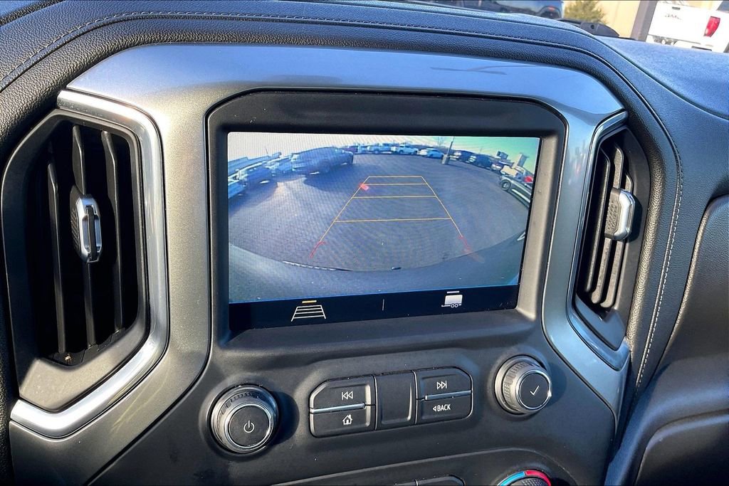 Used 2021 Chevrolet Silverado 1500 LT Trail Boss w/ Bed Protection Package image 18