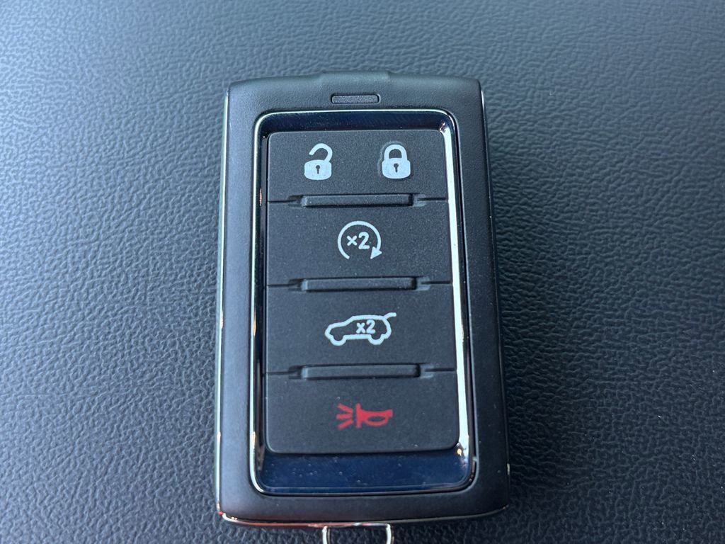 New 2026 Jeep Grand Cherokee L 4WD image 29