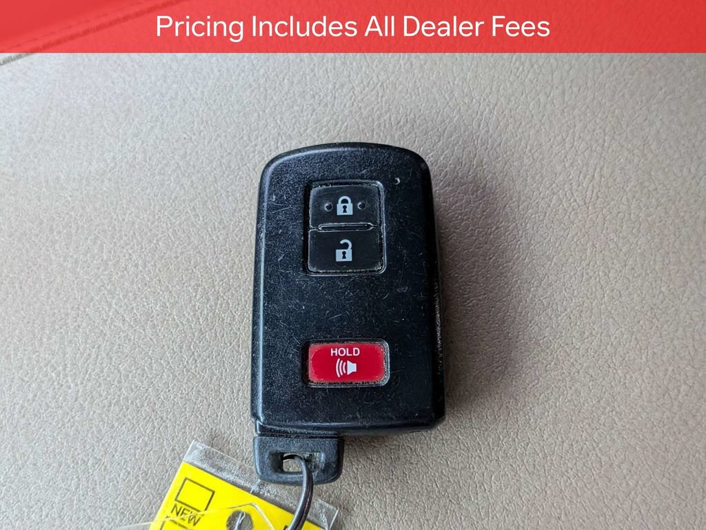 Used 2020 Toyota 4Runner SR5 Premium w/ Moonroof Package AWD/4WD image 32