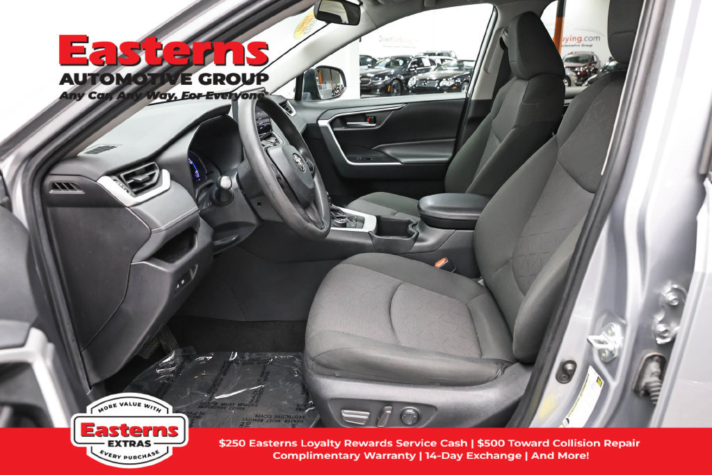 Used 2024 Toyota RAV4 XLE AWD/4WD image 14