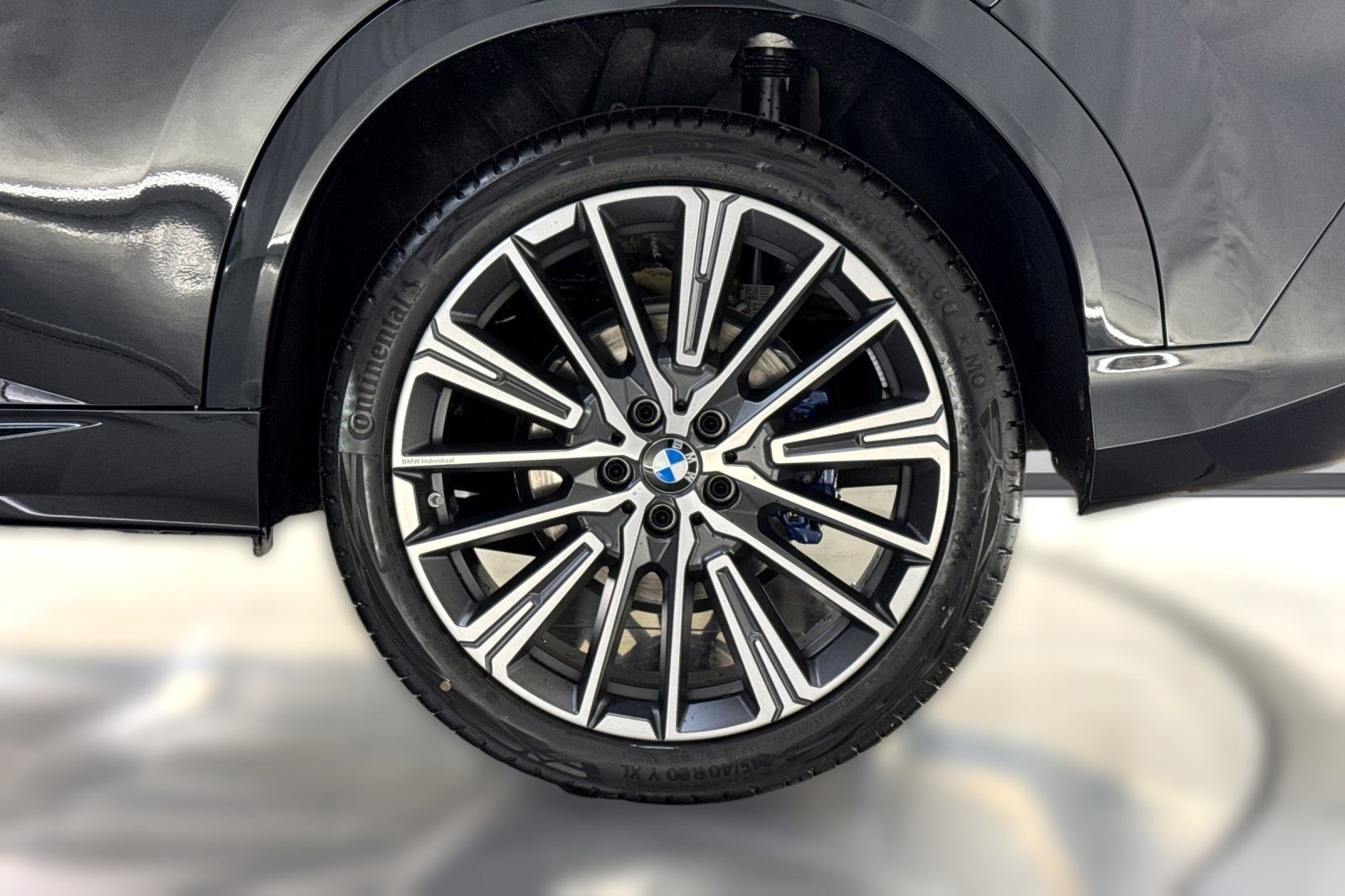 New 2026 BMW X2 xDrive28i w/ Technology Package AWD/4WD image 12