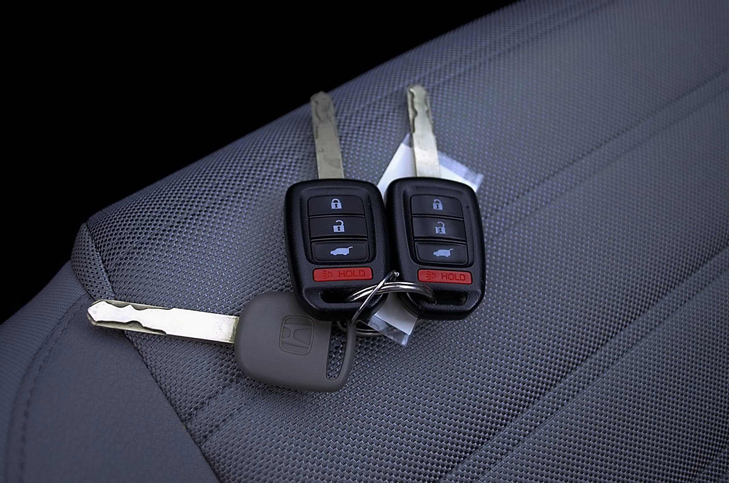 Used 2018 Honda CR-V LX image 12