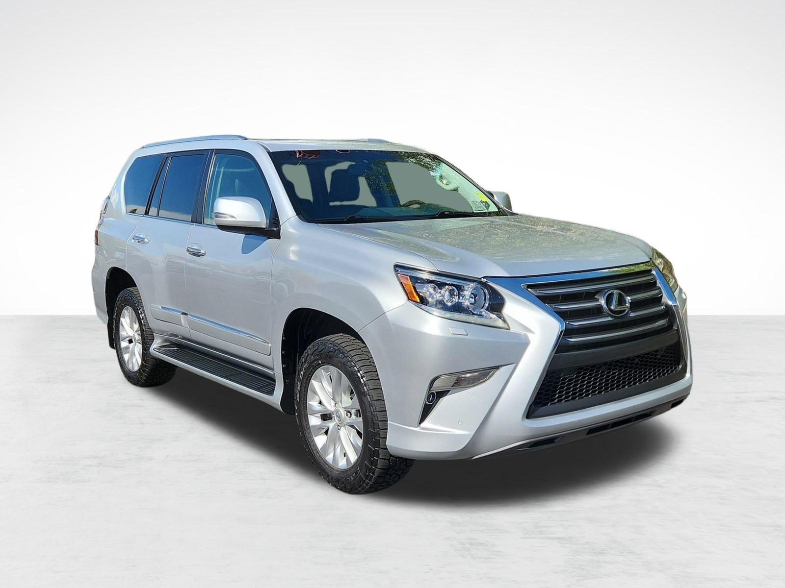 Used 2017 Lexus GX 460 Premium w/ Premium Package AWD/4WD image 7