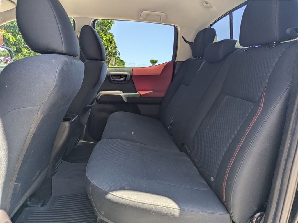 Used 2023 Toyota Tacoma SR5 AWD/4WD image 14