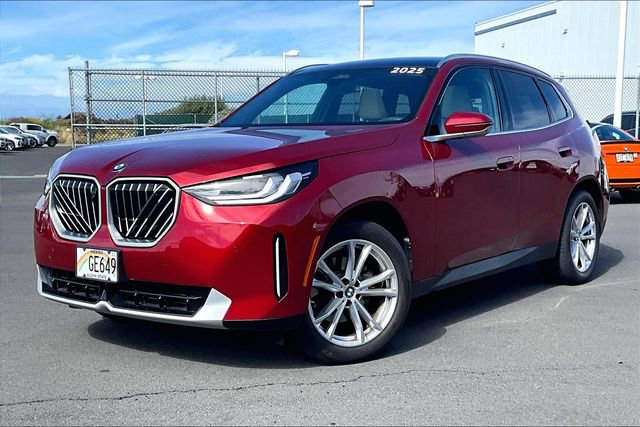 Used 2025 BMW X3 xDrive30i w/ Premium Package image 1