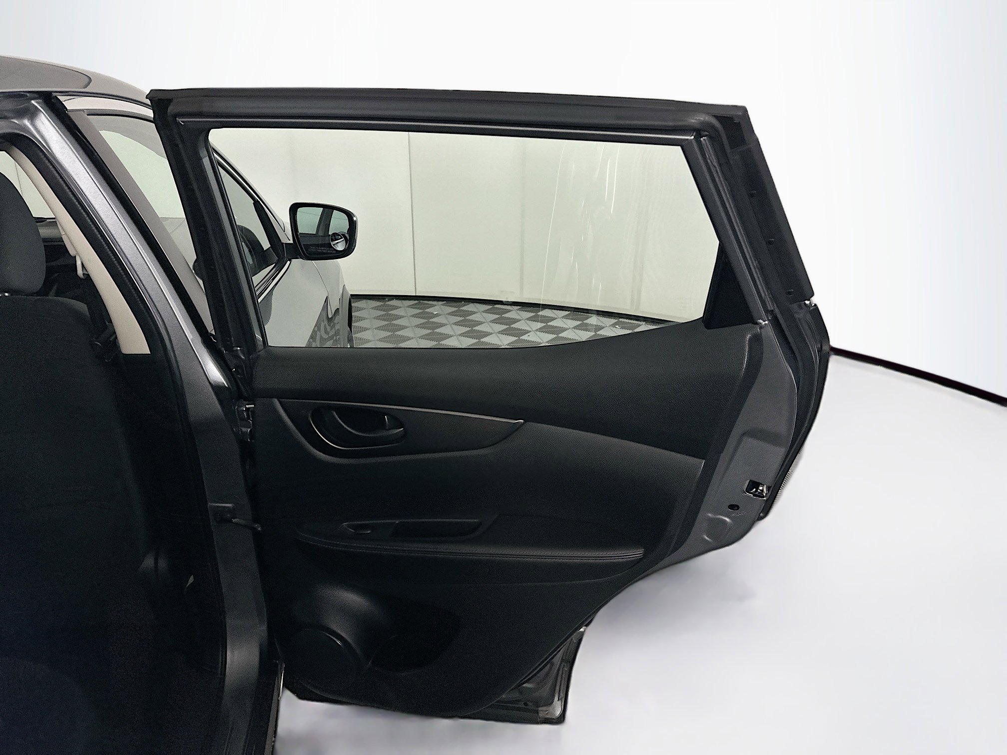 Used 2021 Nissan Rogue Sport S FWD image 27