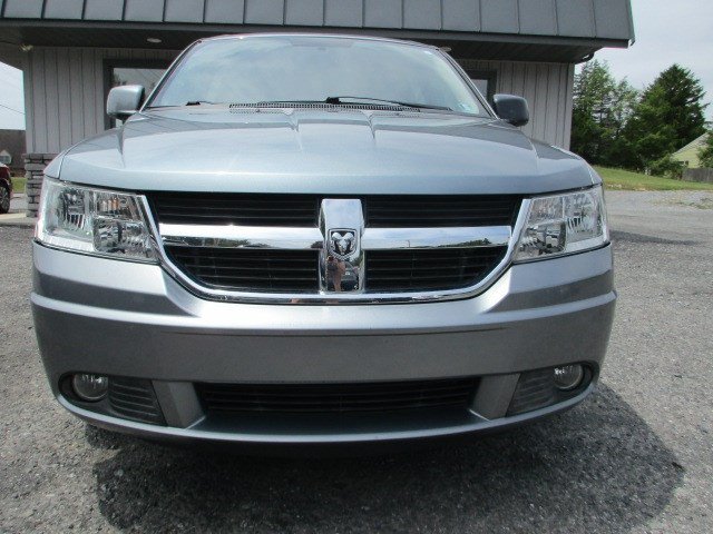 Used 2009 Dodge Journey SXT w/ Flexible Seating Group AWD/4WD image 3
