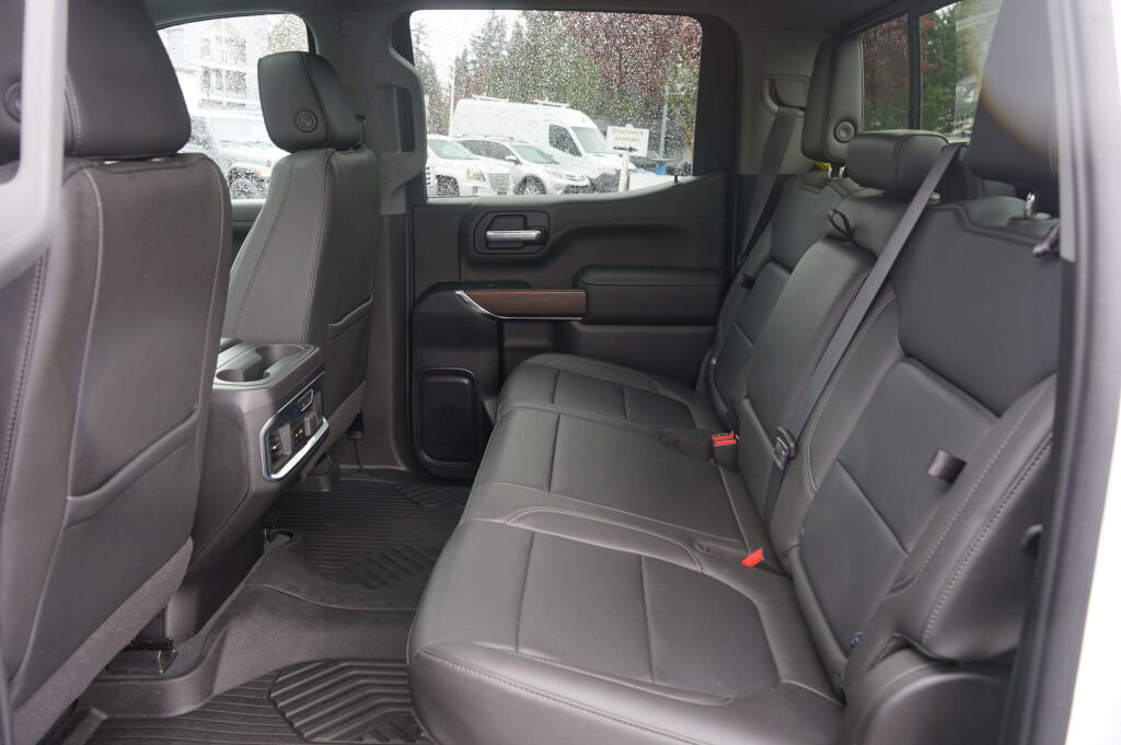 Used 2021 GMC Sierra 1500 SLT w/ SLT Premium Plus Package AWD/4WD image 18