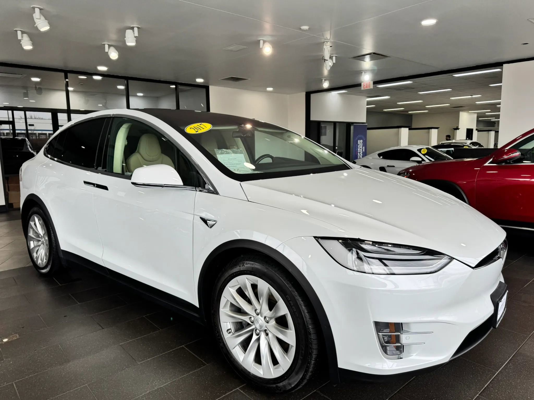 Used 2017 Tesla Model X 100D image 6