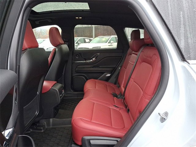 Used 2025 Lincoln Corsair Grand Touring w/ Equipment Group 302A image 10