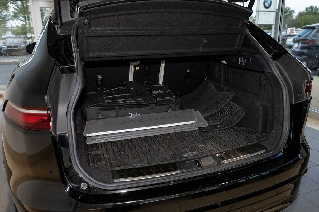 Used 2022 Jaguar F-PACE S AWD/4WD image 19