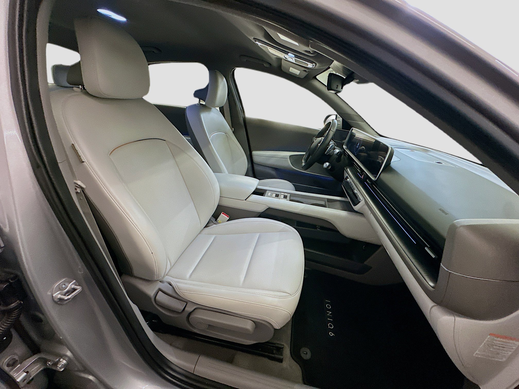 Used 2024 Hyundai Ioniq 6 SEL image 33