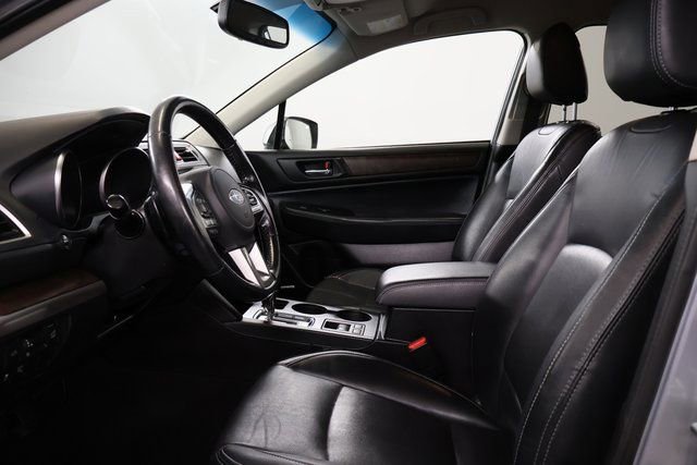 Used 2015 Subaru Outback 3.6R Limited w/ Popular Package #4 image 11