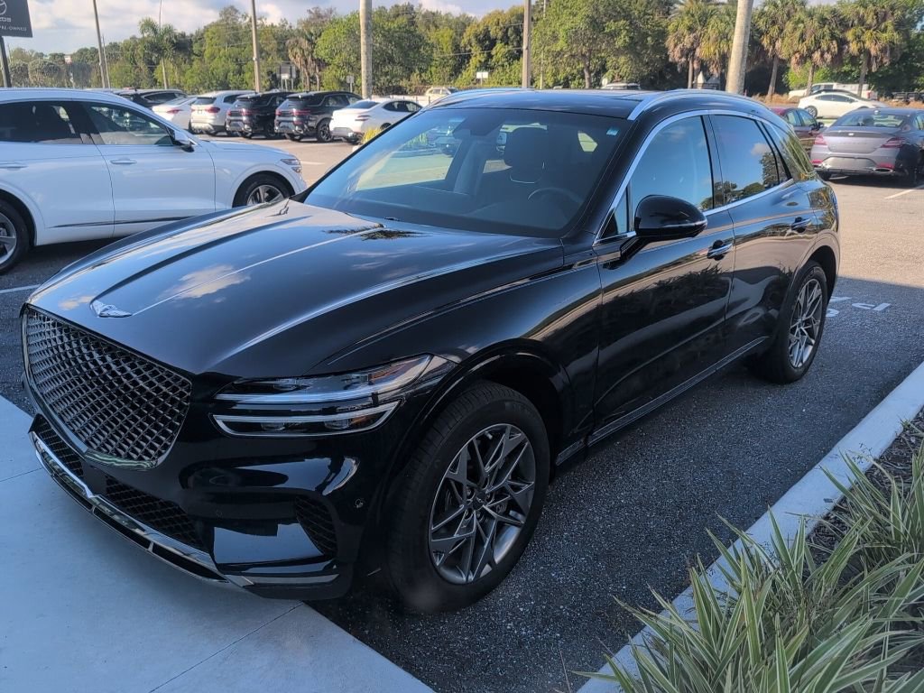 Certified 2023 Genesis GV70 2.5T w/ Advanced Package image 5