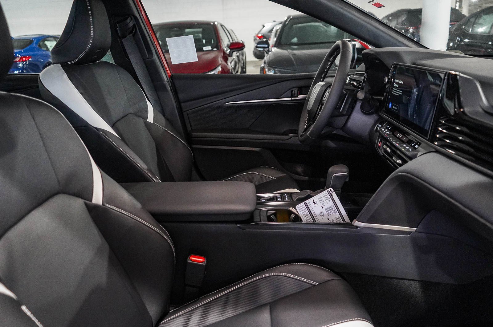 New 2026 Toyota Camry SE FWD image 19