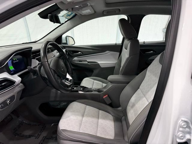 Used 2023 Chevrolet Bolt EUV Premier w/ Sun & Sound Package FWD image 11