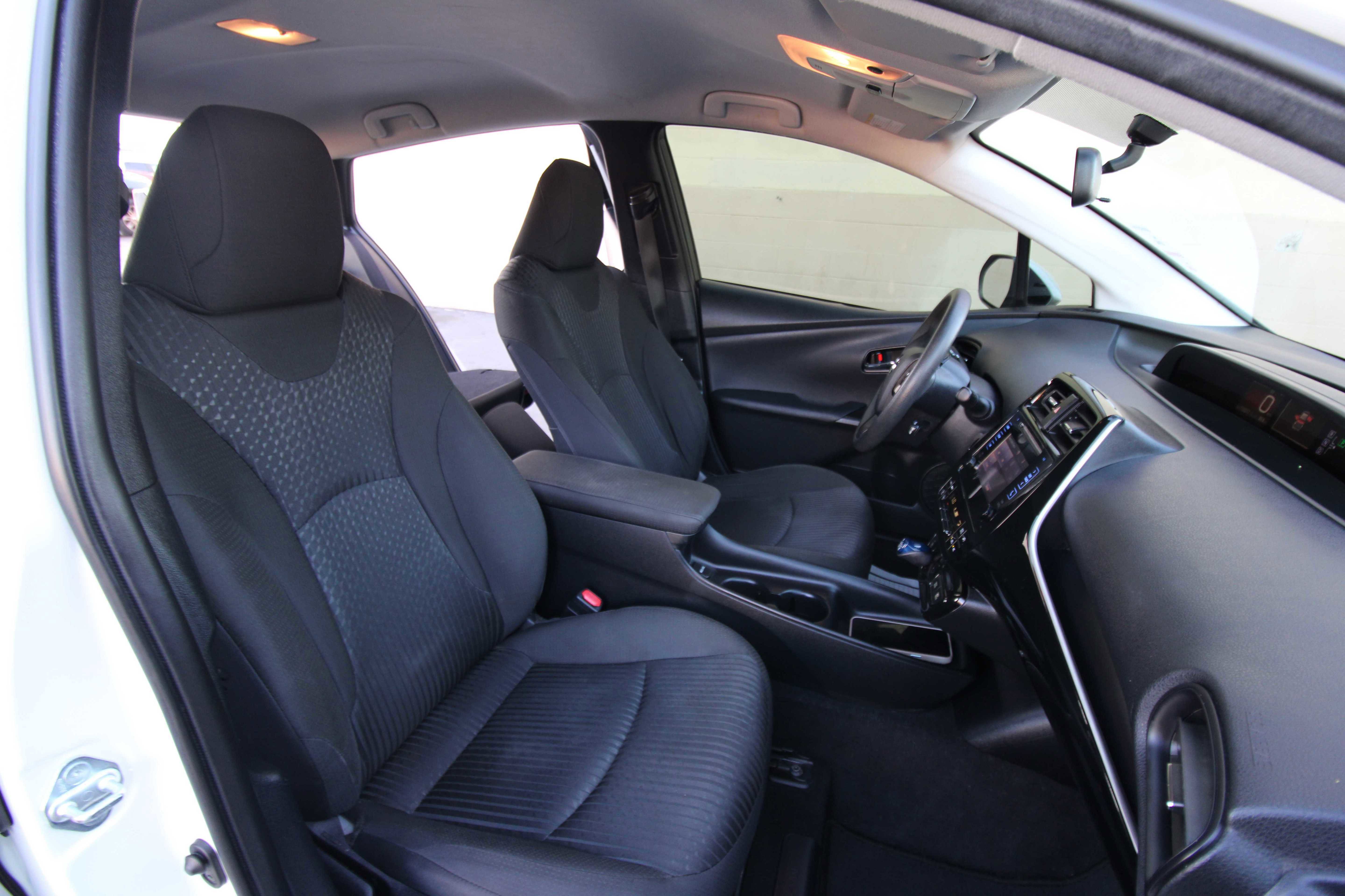 Used 2016 Toyota Prius Two image 45