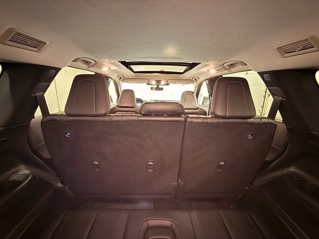 Used 2024 INFINITI QX60 Luxe w/ Vision Package AWD/4WD image 39