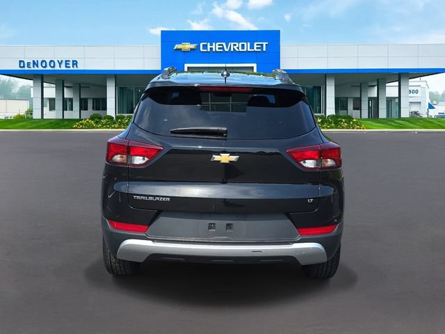Used 2023 Chevrolet TrailBlazer LT FWD image 8