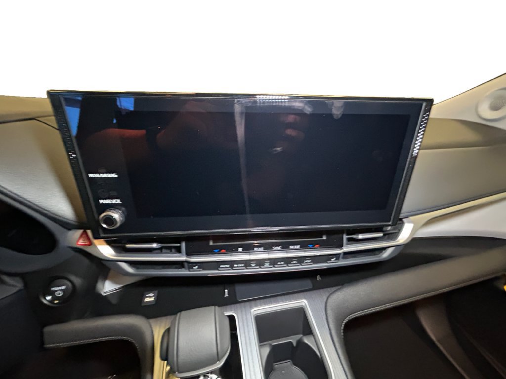 New 2026 Toyota Sienna XLE AWD/4WD image 10