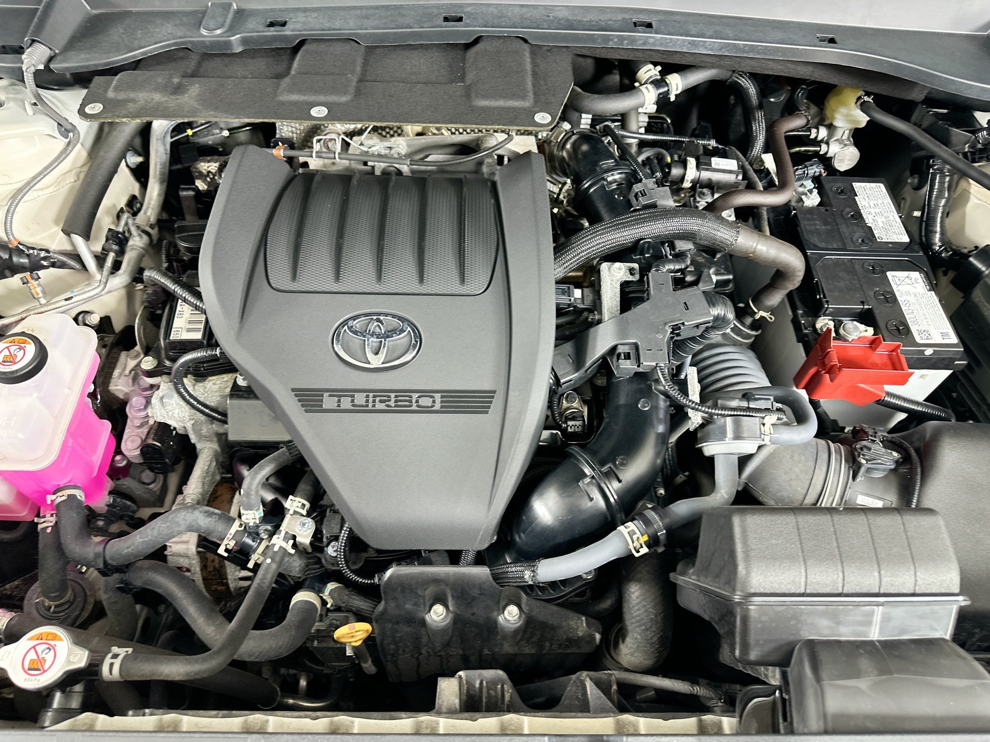 Used 2024 Toyota Grand Highlander AWD image 39