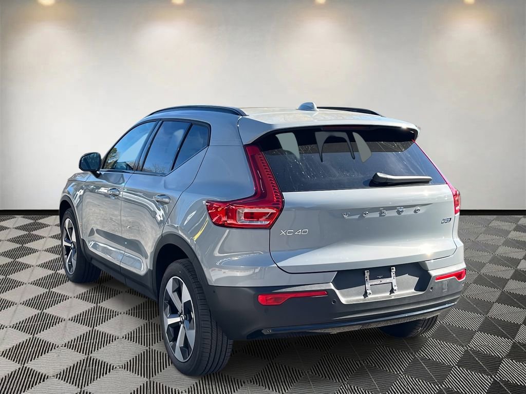 New 2026 Volvo XC40 B5 Plus w/ Protection Package Premier image 5