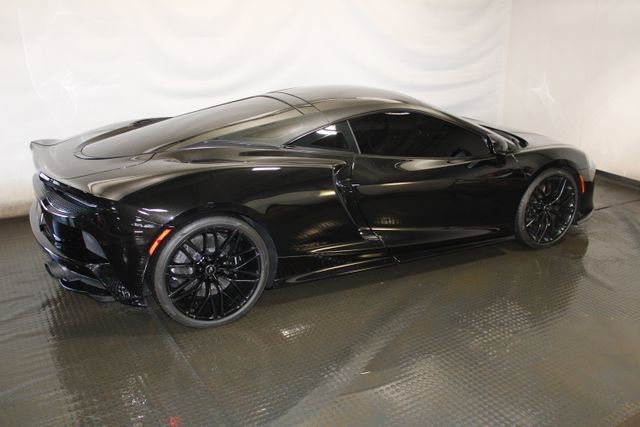 Used 2022 McLaren GT image 6