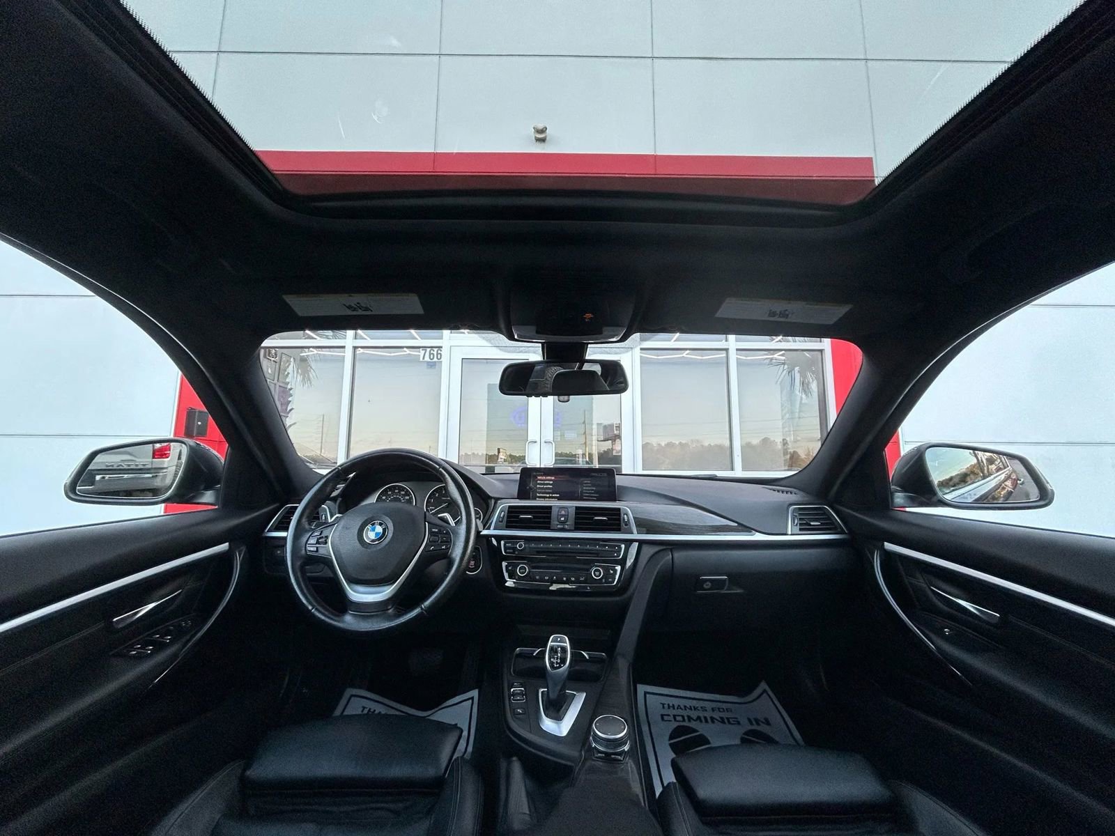 Used 2017 BMW 330i Sedan image 9