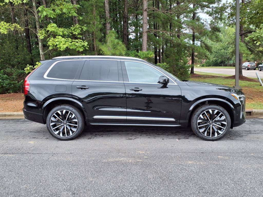 New 2026 Volvo XC90 B6 Plus w/ Protection Package Premier AWD/4WD image 2
