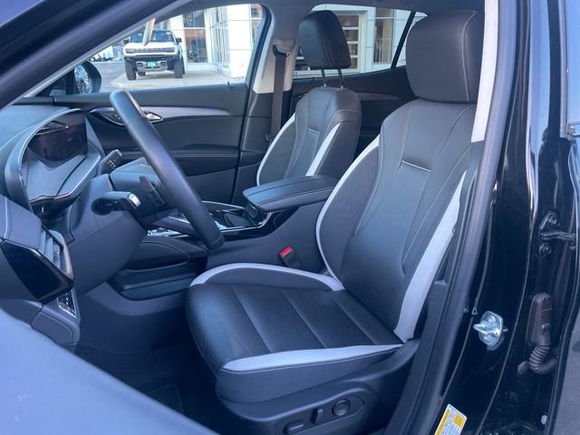 Certified 2025 Buick Envision Sport Touring image 11