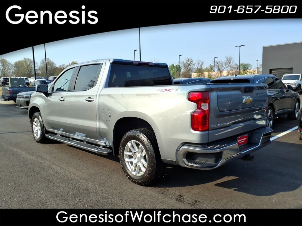 Used 2023 Chevrolet Silverado 1500 LT w/ Max Trailering Package image 3