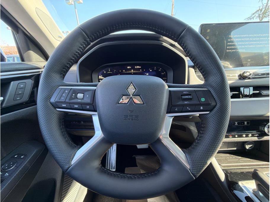 New 2026 Mitsubishi Outlander SEL Black Edition image 14