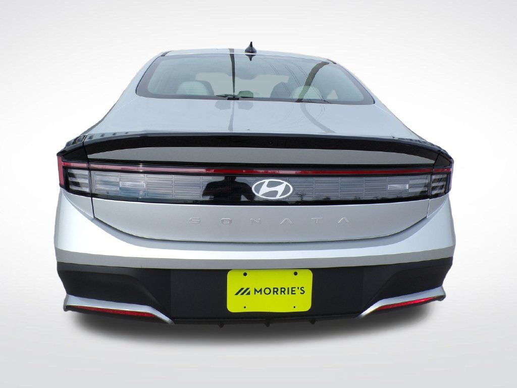 New 2026 Hyundai Sonata SE FWD image 5