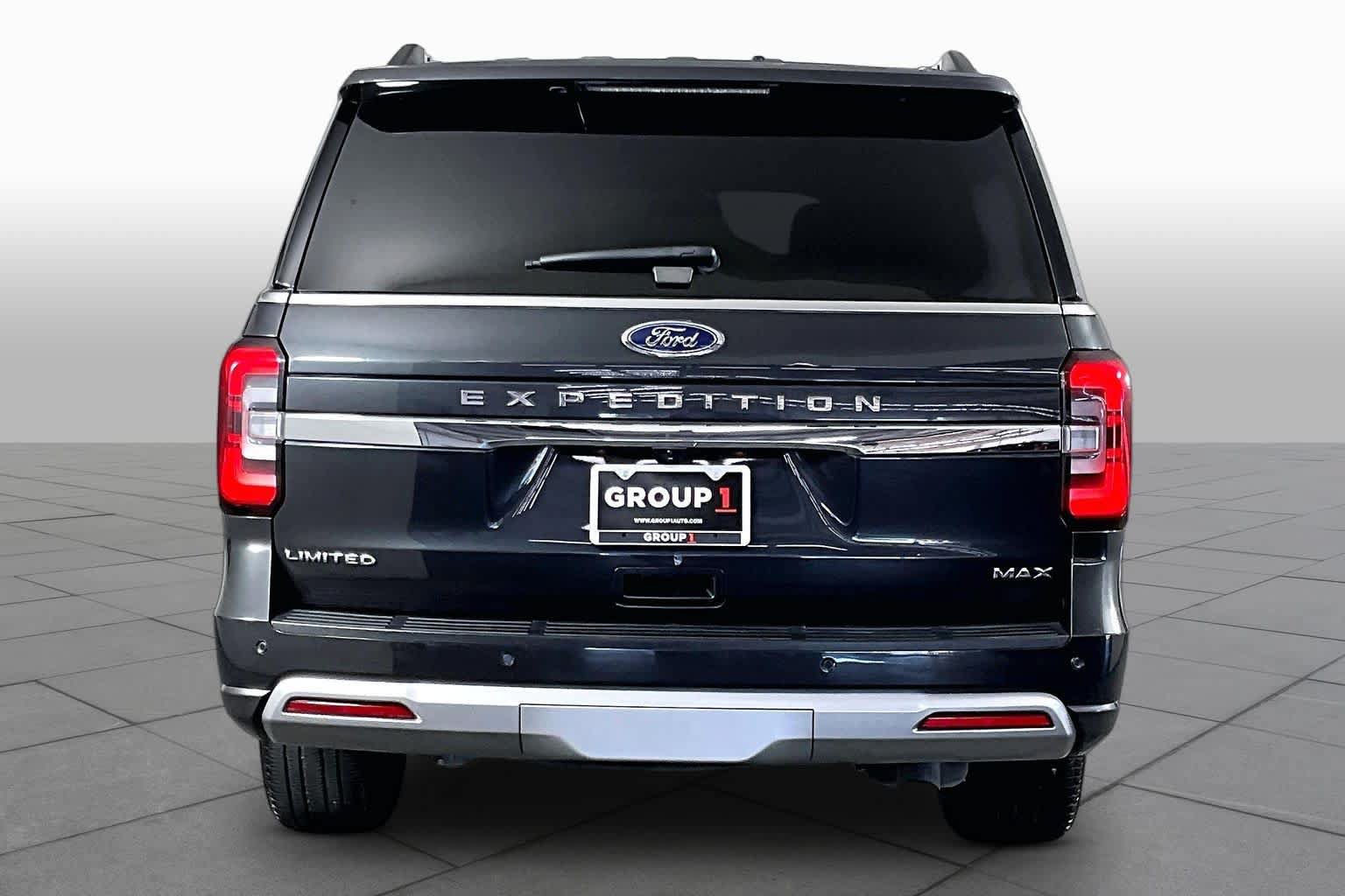 Used 2023 Ford Expedition Max Limited RWD image 5