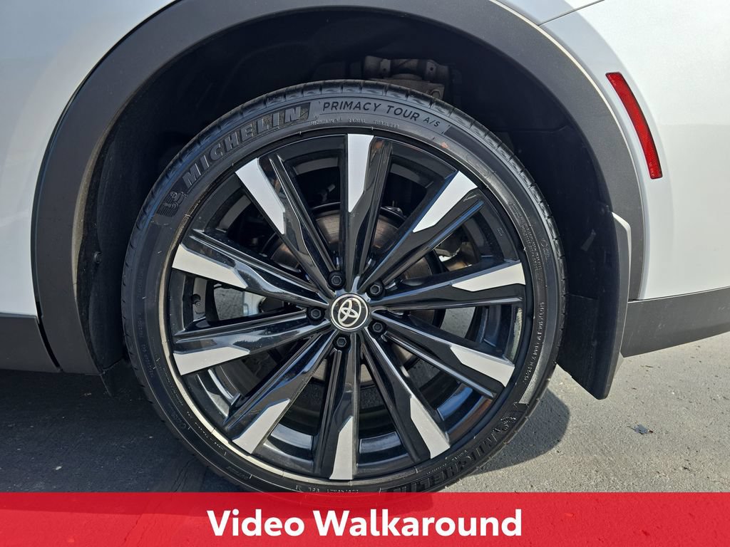 Certified 2026 Toyota Crown Platinum AWD/4WD image 37